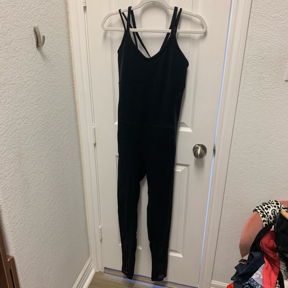 Alo women’s body suit onesie size L
